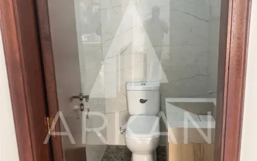 Apartment for sale in Adonis with Terrace