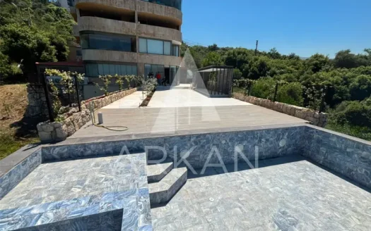 Luxury Apartment for sale in Adma with Private Infinity Pool