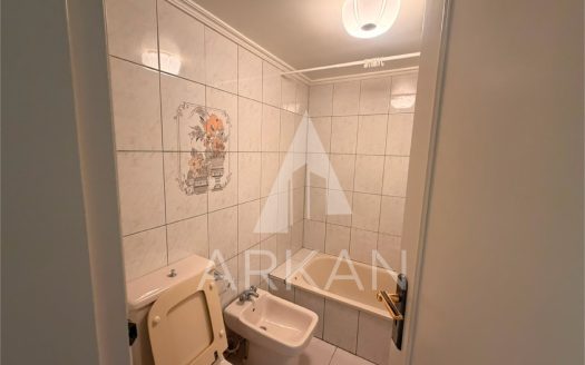 Furnished Apartment for Sale in Ajaltoun with Open View